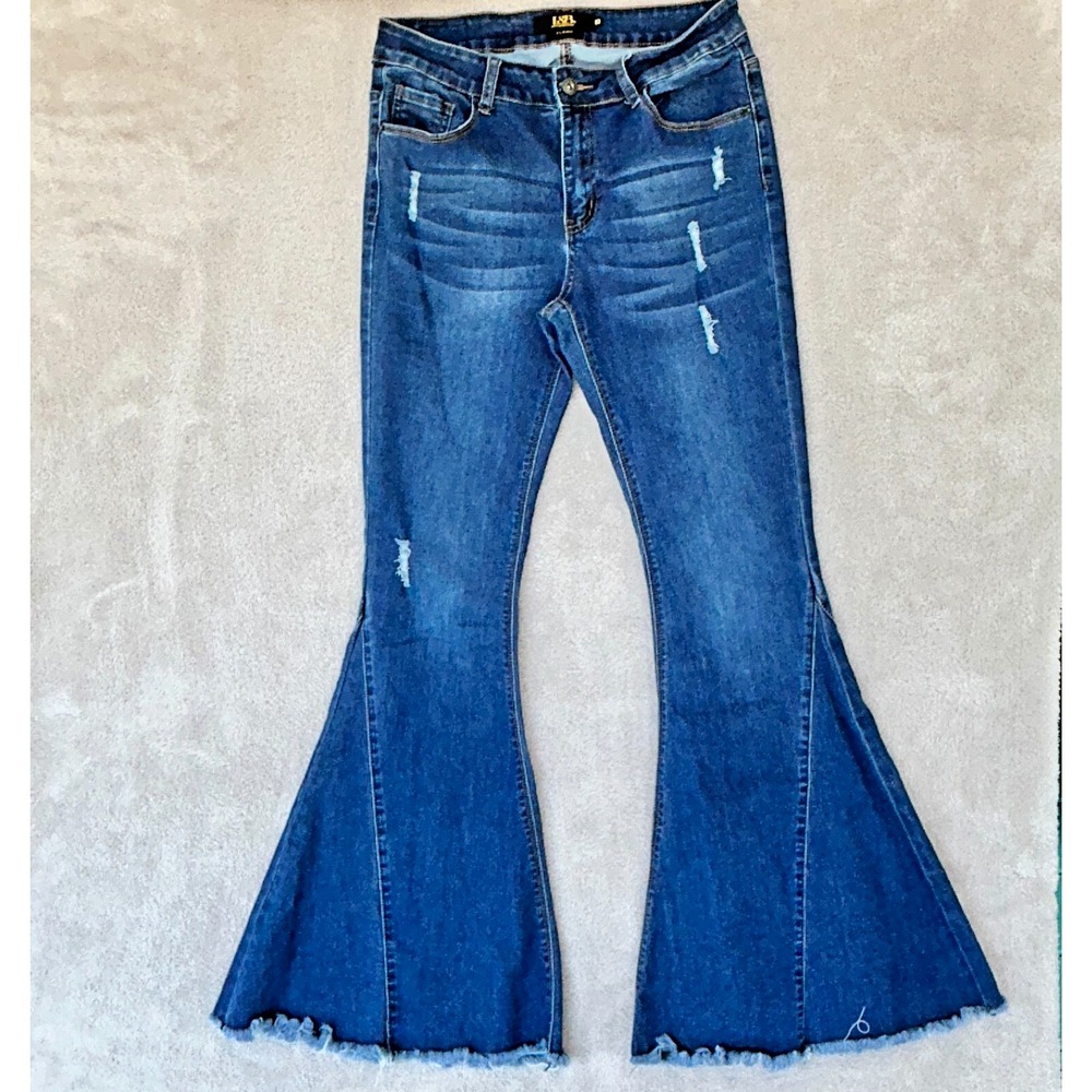 L&B Lucky and Blessed Distressed 15" Flare Jeans Raw Hem Size 10 Waist 30" x 32"